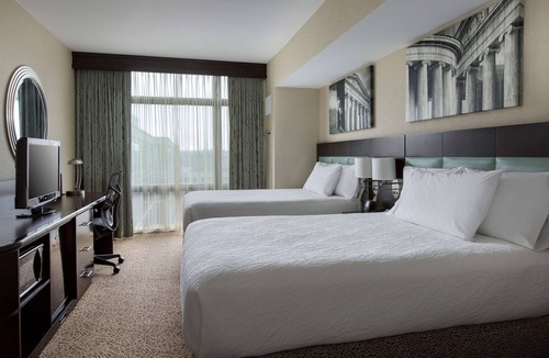 NoMa Hotel | Hilton Garden Inn Washington DC/U.S. Capitol