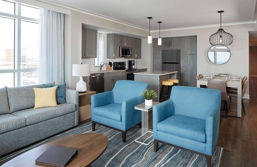 Downtown Myrtle Beach Resort | Hilton Grand Vacations Club Ocean Enclave Myrtle Beach