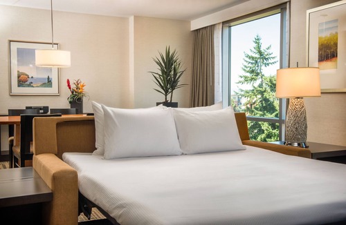 Downtown Vancouver Hotel | Hilton Vancouver Washington