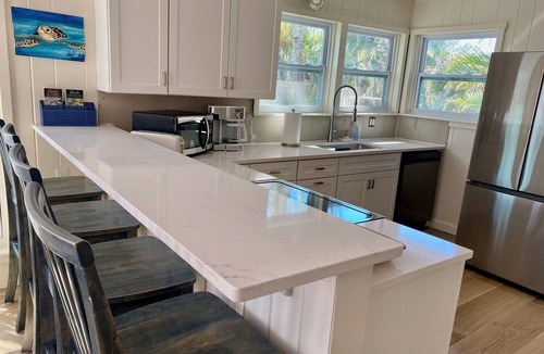 Longbeach Village Cottage | Historic Longbeach Village Cottage - Private Home