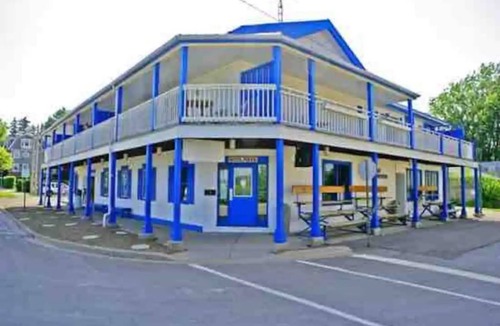 Historic Old Town Hotel | Historical King George Inn 6
