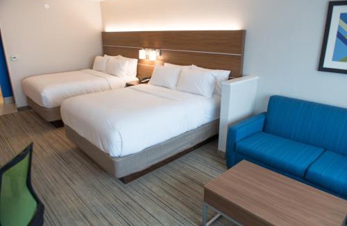 East Lansing Hotel | Holiday Inn Express Hotel & Suites East Lansing by IHG