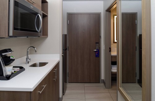 Marysville Hotel | Holiday Inn Express Hotel and Suites Marysville by IHG