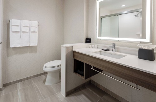 Benson Hotel | Holiday Inn Express & Suites Benson by IHG