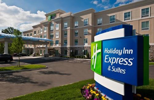 Easton Hotel | Holiday Inn Express & Suites Columbus - Easton Area by IHG