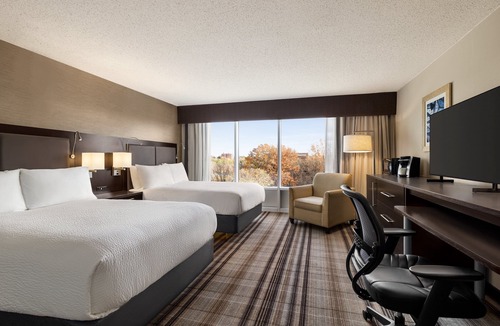 Gaithersburg Hotel | Holiday Inn Gaithersburg by IHG