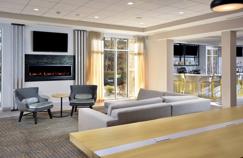 Morrisville Hotel | Holiday Inn Raleigh-Durham Airport by IHG