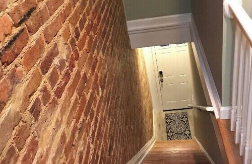 Northeast Apartment | HOME AWAY FROM HOME - Chic 2 BDRM in Capitol Hill