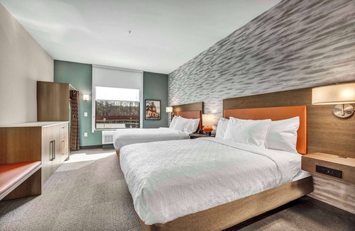 Southwest Raleigh Hotel | Home2 Suites by Hilton Raleigh West Lenovo Center