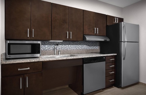 Brentwood Hotel | Homewood Suites by Hilton Washington DC NoMa Union Station