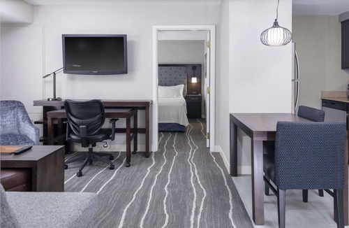 Columbia Hotel | Homewood Suites by Hilton Columbia