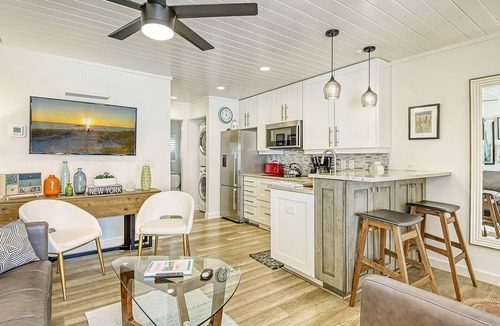 Bunker Oaks Condo | Homey 1bed/1bath condo The Meadows Pool View