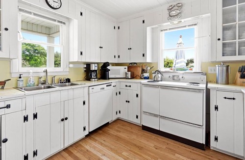 Ocean Drive House | Honey Tides Cottage
