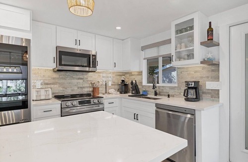 Siesta Key Villa | Horizons West - Beautiful 2 bedroom Bayside Villa F-7