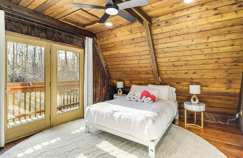 Ruby Cabin | Hot Tub, Fire Pit & Patio: A-Frame Stafford Cabin