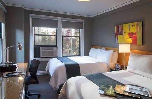 Downtown Seattle Hotel | Hotel Max | 2 Double Beds | Art Hotel Energy, Denny Triangle, Downtown Walks