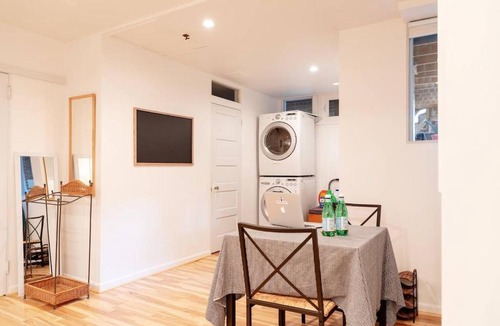 Glover Park Apartment | Huge Studio w Full Kitchen W D Parking