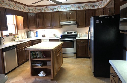 Bozman House | Hurry, reserve your stay for Summer & Fall of 2025 STR #22-30
