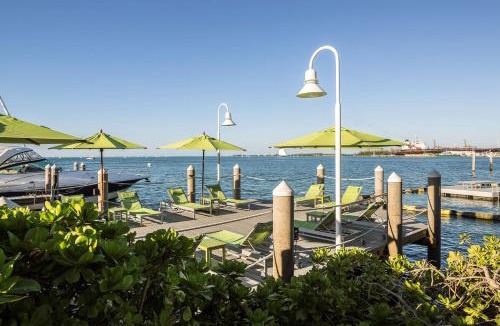 Historic Seaport Resort | Hyatt Centric Key West Resort & Spa