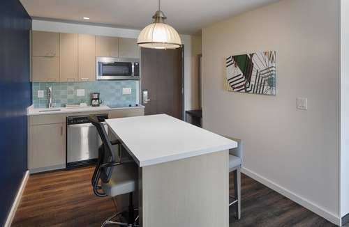 Downtown Columbus Hotel | Hyatt House Columbus OSU/Short North