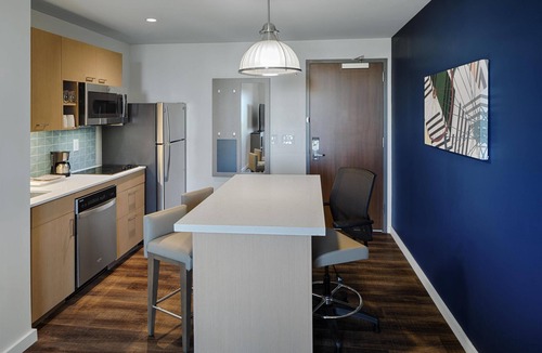 Downtown Columbus Hotel | Hyatt House Columbus OSU/Short North