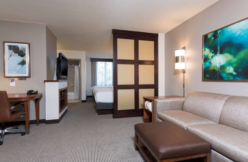 Bayou Oaks Hotel | Hyatt Place Sarasota/Bradenton Airport