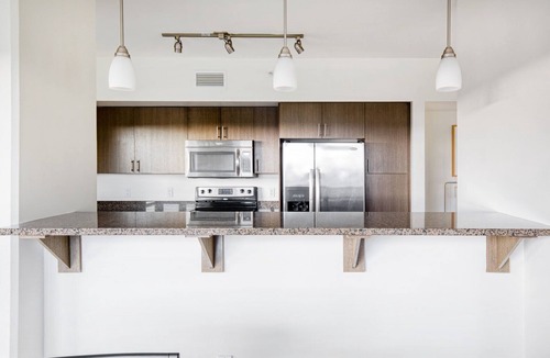 Northwest Bellevue Apartment | Ideal Bellevue 2BR w/Great Views & Gym, close to shopping, by Blueground