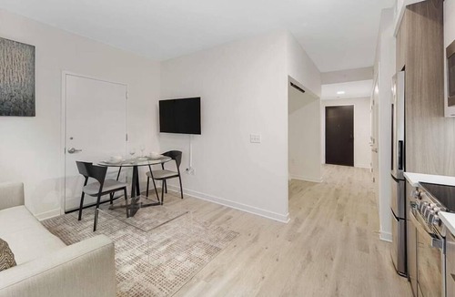 NoMa Hotel | Ideal for Your DC Visit | Stylish 1BR Apartment with Full Kitchen