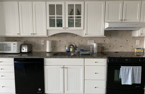 Goshen Condo | Immaculate Oceanfront Condo