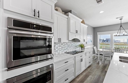 Indian Beach House | Insta-Ahhh * Private Pool Pet Friendly Oasis * Steps to Beach