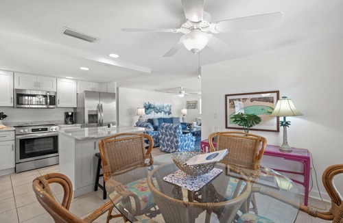 Siesta Key Villa | Island House Beach Resort V37