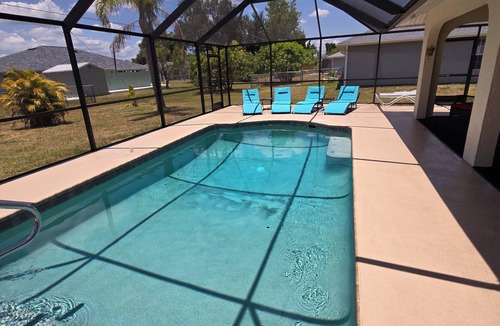 Port Charlotte House | It's always a beautiful day in SW Florida! Sizzling hot summer prices!