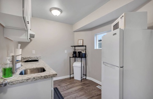 Atlantic House | Judkins Entire Home Near Downtown & Light Rail