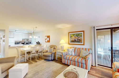 Palmetto Dunes Villa | Just Steps to the Beach and Oceanfront Bar and Grill!