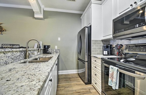 Carolina Yacht Landing Condo | Kid-Friendly Condo w/Grill ~ 5 Mi to Beach