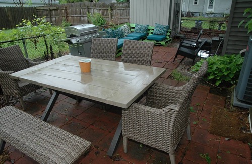 Colonial Beach Cottage | Kiki Cottage with Golf Cart. near restaurants and beaches