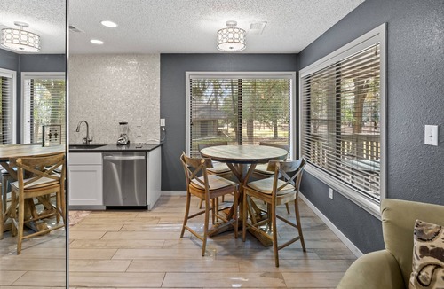 Arcadian Shores Villa | Kingston WHP 20A 1st floor Villa w/pool/beach