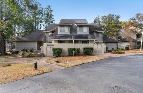 Arcadian Shores Villa | Kingston WHP 20A 1st floor Villa w/pool/beach
