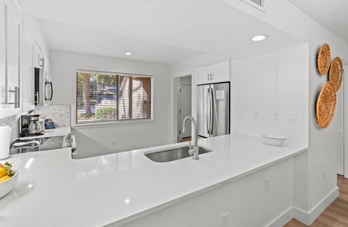 Arcadian Shores Villa | Kingston WHP 5C Ground level Villa w/pool/beach