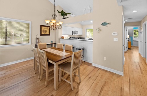 Arcadian Shores Villa | Kingston WHP 9i 2nd level Villa w/pool/beach