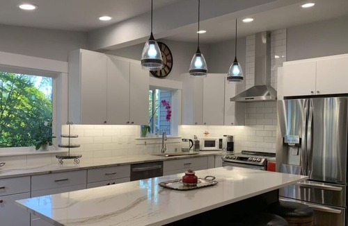 South Juanita House | Kirkland Exclusive Retreat