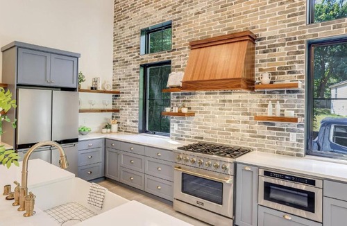 Inglewood-Finn Hill House | Kirkland Farm Loft Cottage Unit C