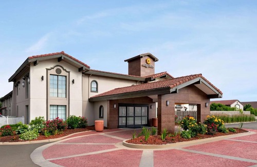 Reynoldsburg Hotel | La Quinta Inn by Wyndham Columbus I-70E Reynoldsburg