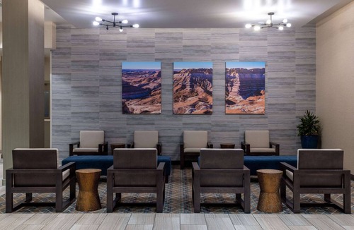 Holbrook Hotel | La Quinta Inn & Suites by Wyndham Holbrook Petrified Forest