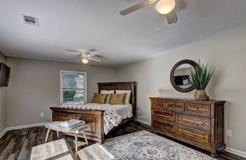 Conyers Cottage | Lakeside Cottage