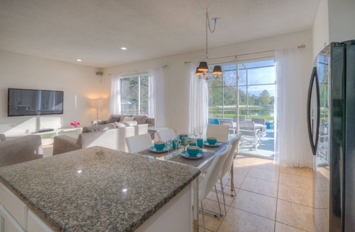 Lake Berkley Villa | Lakeside house, huge south facing pool with spa, lake view, Disney at 8 miles