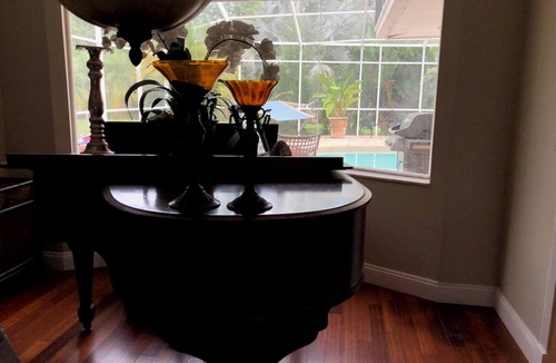 Clearwater House | Lakeview preserve paradise