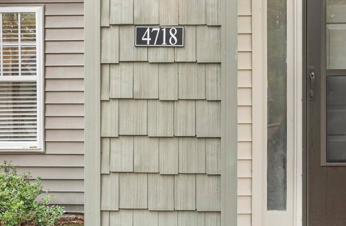 Crabtree Apartment | Landing | Amazing 2BD, Clubhouse, Gym