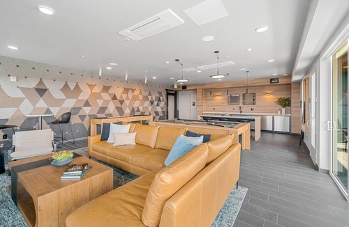 Crown Hill Apartment | Landing | Incredible 1BD, Gym