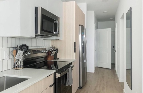 Chapel Hill Apartment | Landing | Stylish Studio, Game Room, Courtyard